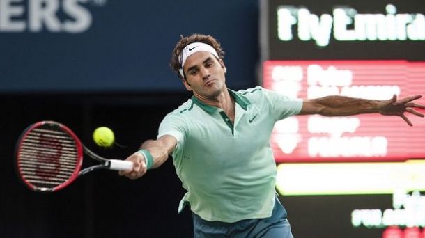 Federer debuta plácido en Toronto