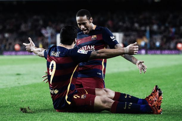 Liga dos Campeões: Barcelona vence BATE ao ritmo de Suárez e Neymar