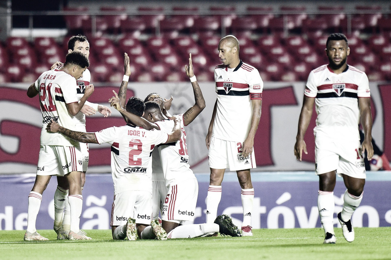 São Paulo goleia Mirassol e é finalista do Campeonato Paulista