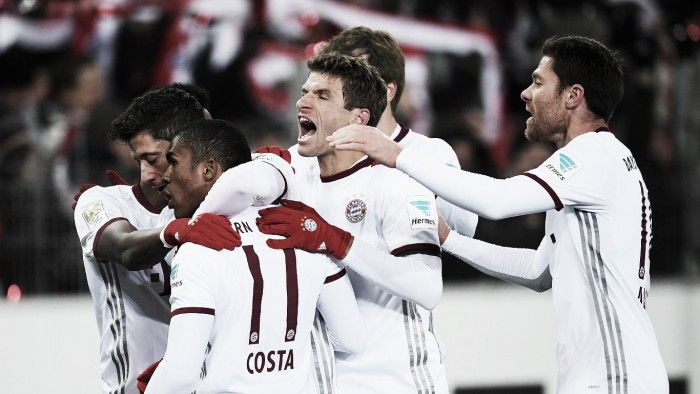Lewandowski marca no final e garante triunfo do Bayern sobre o Freiburg