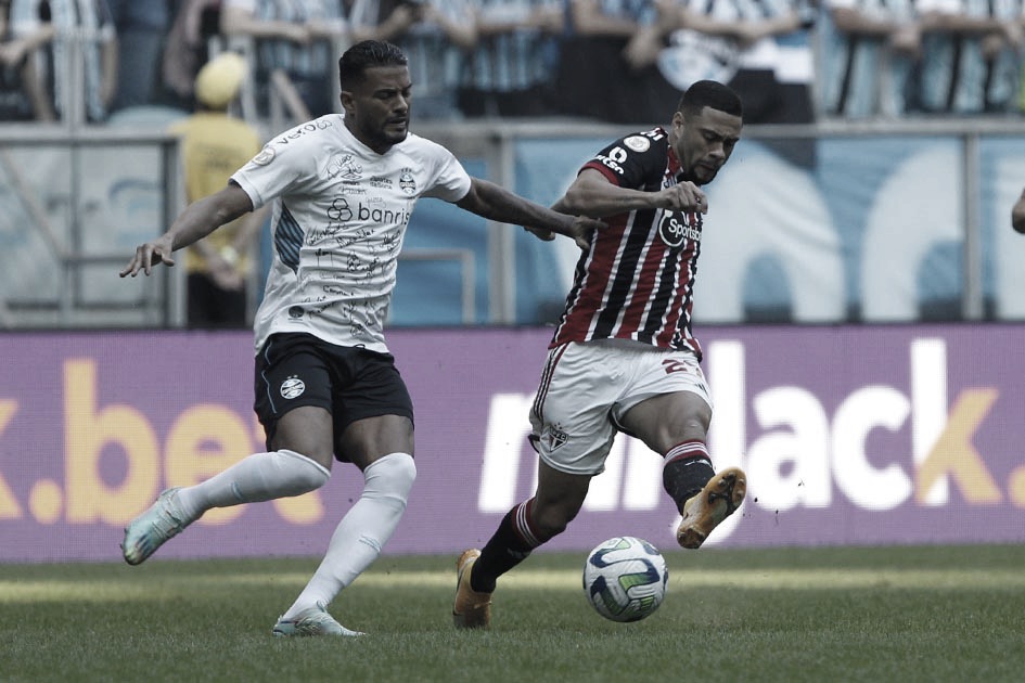 Grêmio vira para cima do São Paulo e vence no Brasileirão