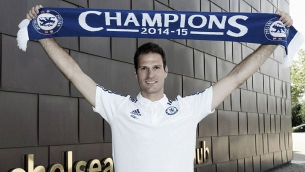 Il Chelsea ufficializza l'arrivo di Begovic