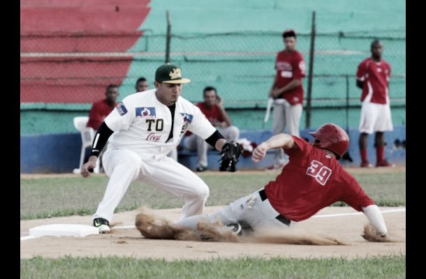 Tigres y Toros en tablas Tigres y Toros en tablas