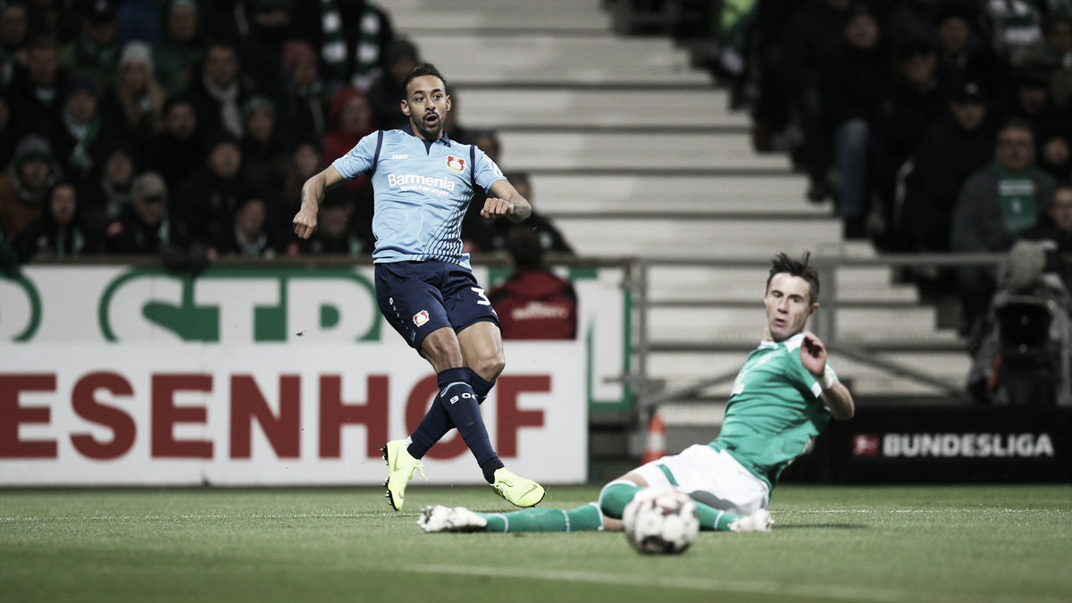 Langkamp marca dois gols contra e Bayer Leverkusen goleia Werder Bremen fora de casa Langkamp marca dois gols contra e Bayer Leverkusen goleia Werder Bremen fora de casa