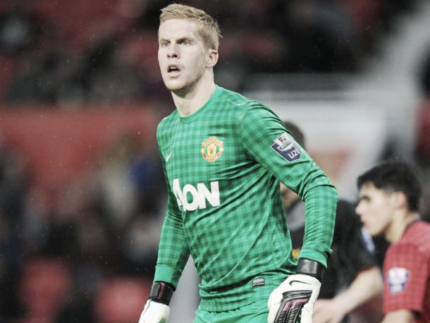 Manchester United keeper Ben Amos joins Bolton Wanderers on a one-month loan