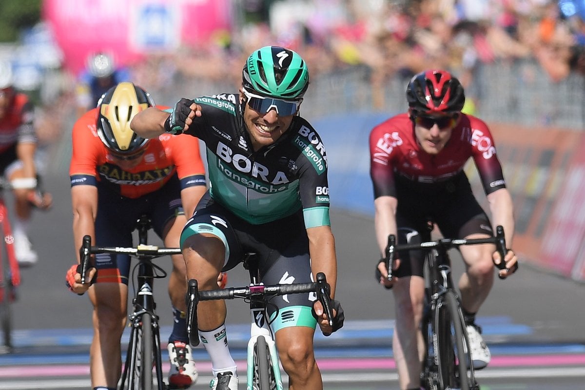 Giro d'Italia: Benedetti conquista la Cuneo-Pinerolo. Polanc è la nuova maglia rosa