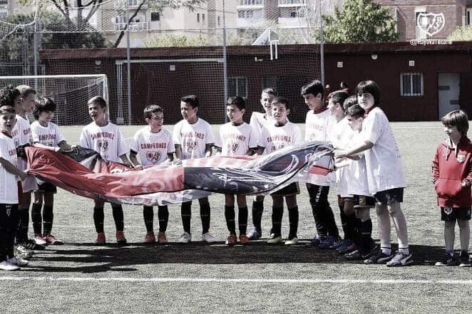 'La Vida
Pirata' con el Benjamín A 'La Vida
Pirata' con el Benjamín A