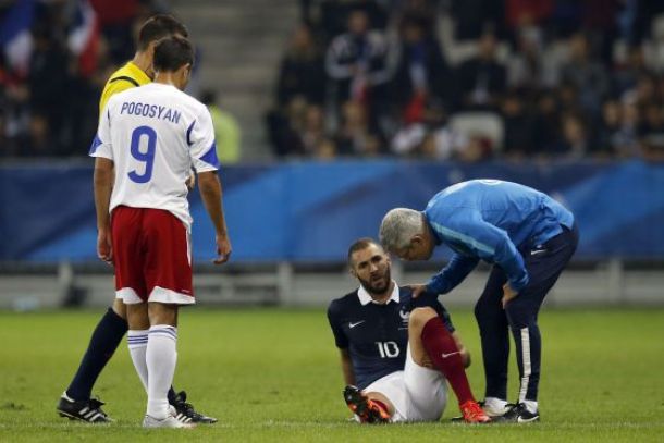 Benzema, lesionado en el amistoso de Francia