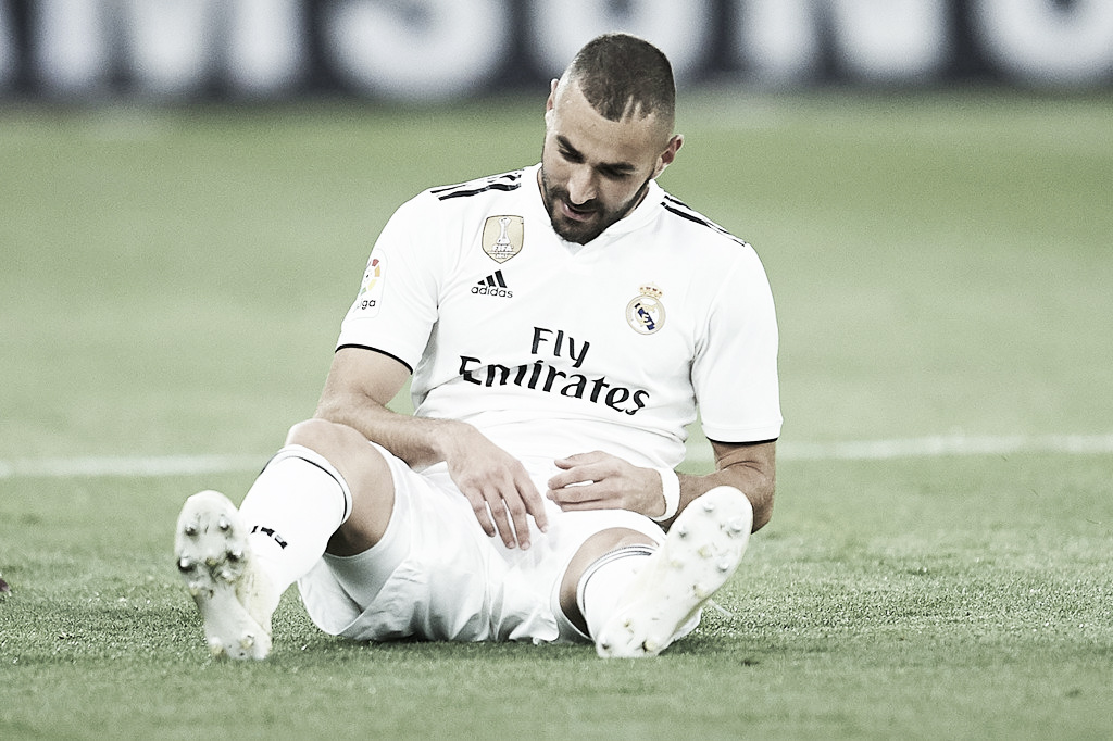 Benzema sofre lesão e preocupa Real Madrid pela La Liga Benzema sofre lesão e preocupa Real Madrid pela La Liga