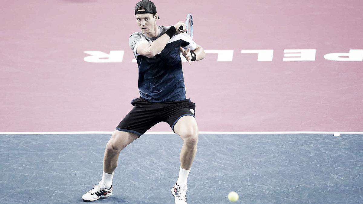 Berdych sofre, mas vira contra Bachinger na primeira rodada em Montpellier Berdych sofre, mas vira contra Bachinger na primeira rodada em Montpellier
