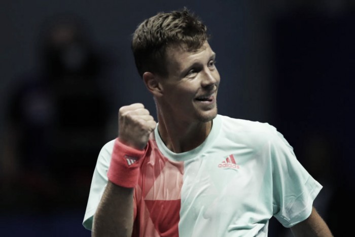 ATP St. Petersburg: Top seeds advance to quarterfinals