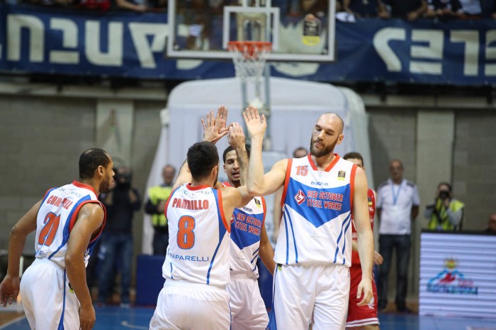 Lega Basket - Cantù torna alla vittoria contro Pesaro (92-73)