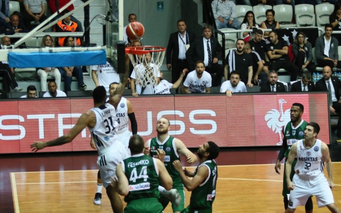 Basketball Champions League: Avellino espugna Istanbul