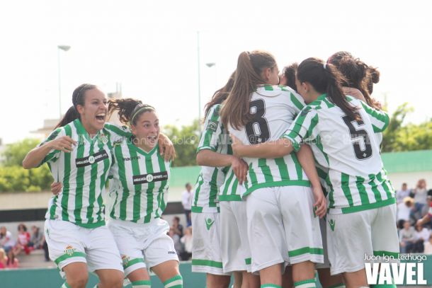 Fotos e imágenes del Betis Féminas 3-0 Granada Femenino, grupo 4 de 2ª División