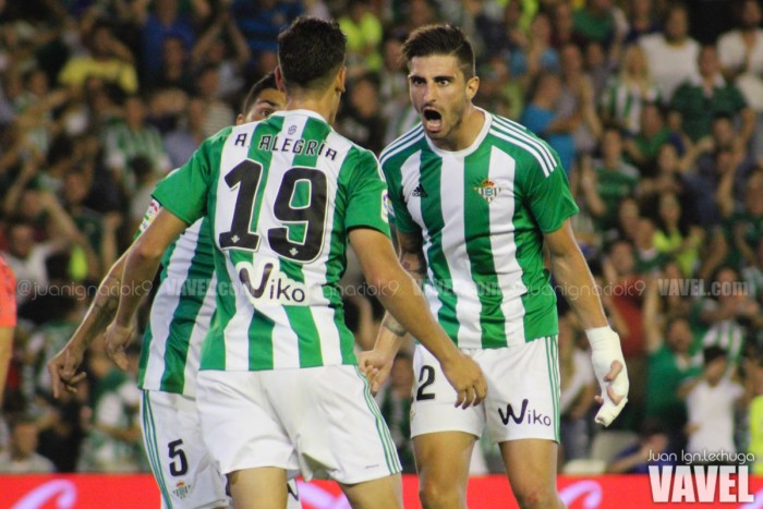 Fotos e imágenes del Betis 2-2 Granada, jornada 4 de Liga