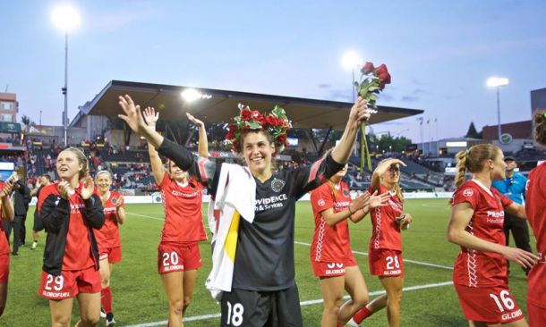 Michelle Betos Named NWSL Goalkeeper Of The Year