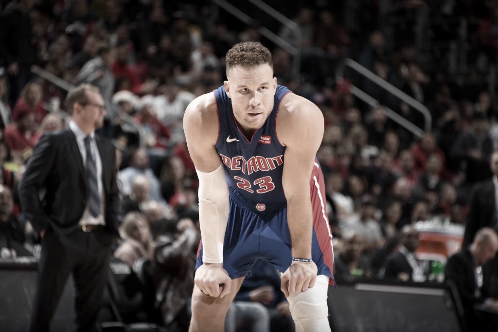 Blake Griffin undergoes knee surgery