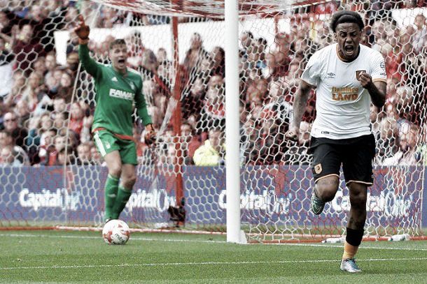 Nottingham Forest 0-1 Hull City: Hernandez atones for penalty miss with goal in slender win