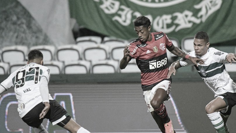 Após vitória na ida, Flamengo
busca classificação contra o Coritiba na Copa do Brasil