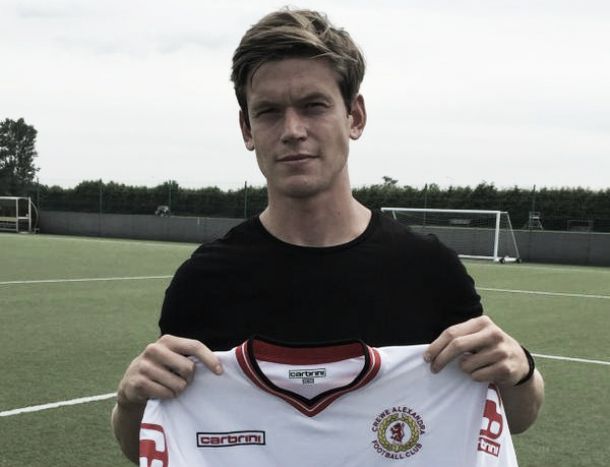 Crewe Alex confirm first summer signings in Billy Bingham and Adam King