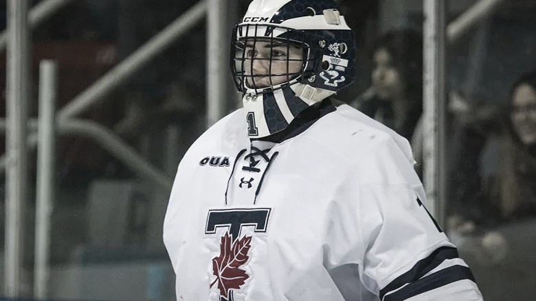 Maple Leafs firman al joven Alex Bishop a contrato amateur debido a la lesión de Mrazek 