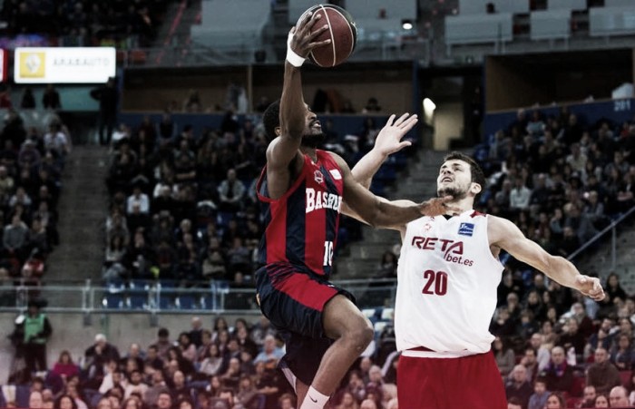 Baskonia destroza a un débil Bilbao Basket