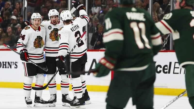 Chicago Blackhawks: Making a playoff run complicates their trade deadline choices