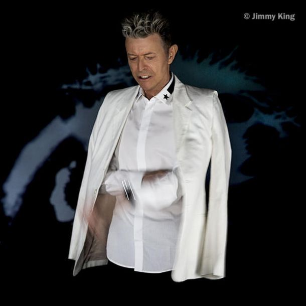 David Bowie dice adiós a los escenarios pero no a la música