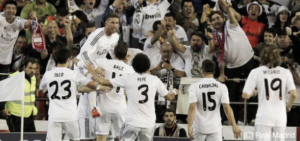 Com golaço de Gareth Bale, Real Madrid vence o Barcelona e é campeão da Copa do Rei