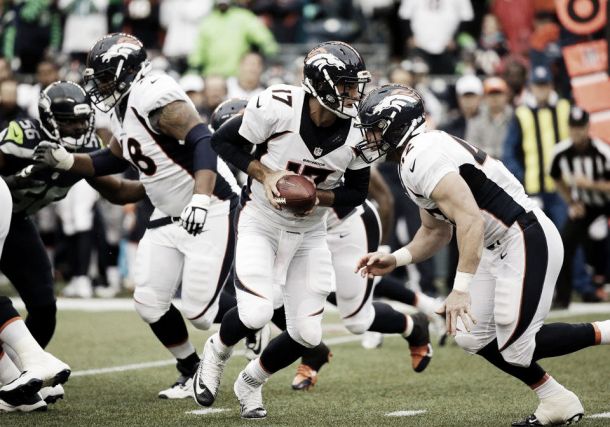 Sem Peyton Manning, Broncos vence Seahawks na primeira semana da pré-temporada da NFL