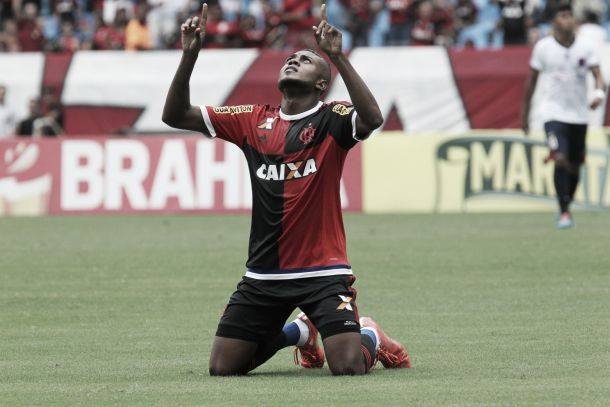 Atacante Marcelo Cirino comemora início goleador no Flamengo