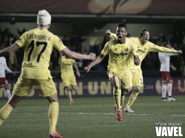 Fotos e imágenes del Villarreal 2-1 FC Salzburg, ida de dieciseisavos de final de Uefa Europa League