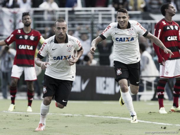 Corinthians se despede do Pacaembu com vitória sobre o Flamengo