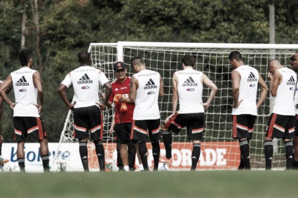 Distantes na tabela, Flamengo e Bahia duelam no Rio pelo Brasileirão