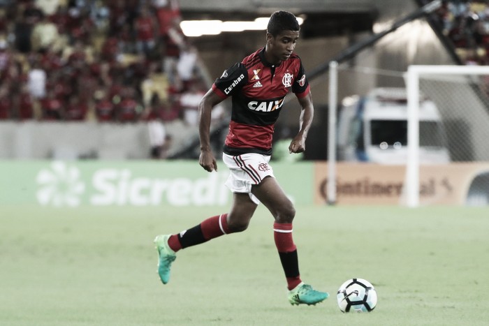 Contestado pela torcida do Flamengo, Gabriel encaminha empréstimo com Sport