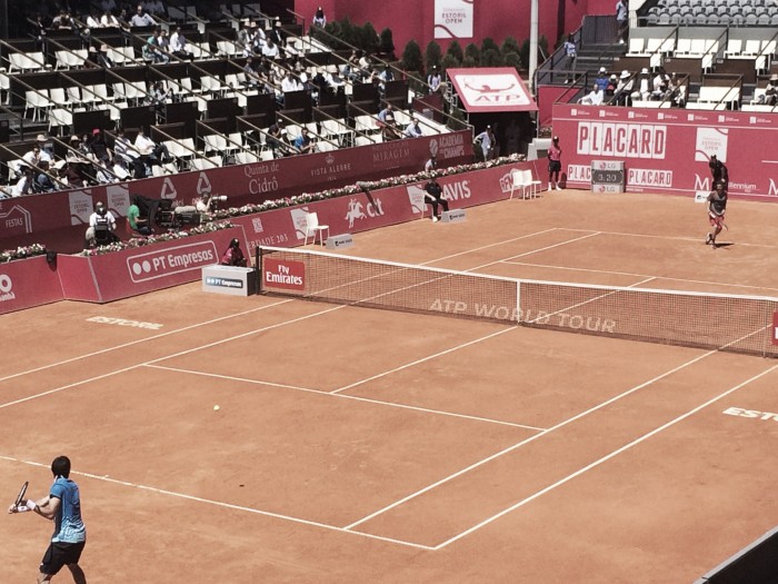 ATP Estoril: Leonardo Mayer cruises past Pedro Sousa