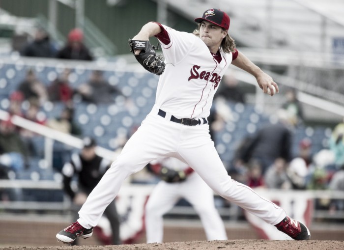 Red Sox lefty prospect Jalen Beeks shines in season debut