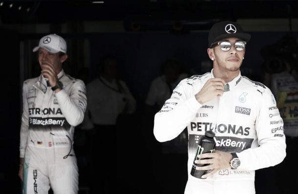 Mercedes, Hamilton: “Qualifiche perfette”. Rosberg: “Qualcosa è andato storto”