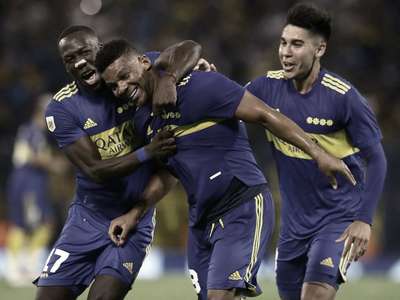 Boca recibe a Rosario Central con la vuelta de Tevez a la Bombonera