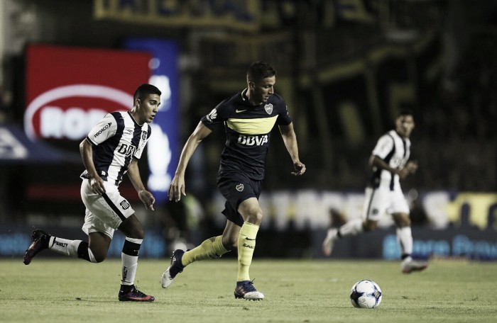 Talleres surpreende e vence Boca Juniors de virada em plena Bombonera