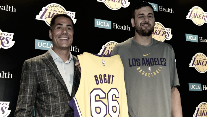 NBA - Andrew Bogut pronto alla nuova esperienza ai Lakers: "Aiuterò i giovani a crescere"