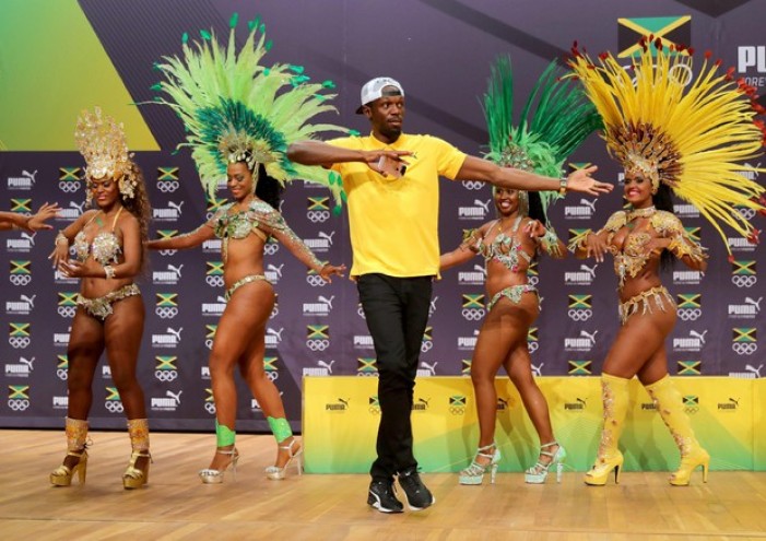 Rio 2016 - Bolt, prima lo show poi la promessa: "Voglio il record nei 200 metri"