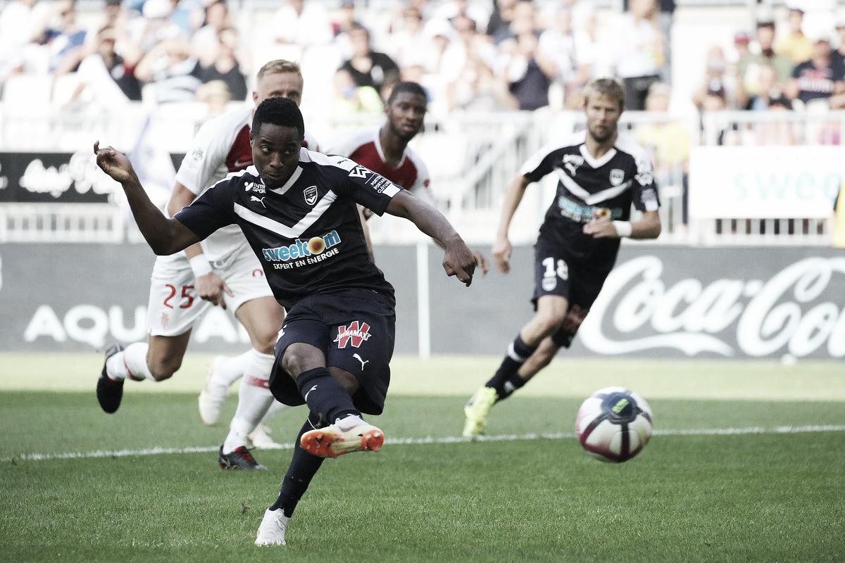 Bordeaux marca nos acréscimos, quebra invencibilidade do Monaco e vence primeira na Ligue 1