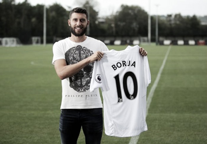 Borja Bastón firma por una cantidad récord por el Swansea City