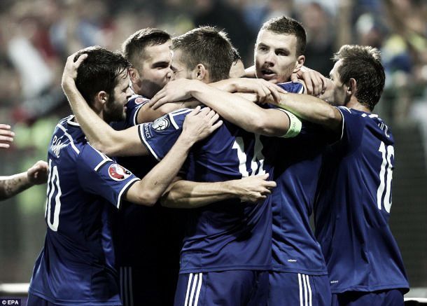Bosnia and Herzegovina 1-1 Belgium: Begovic mistake costs Bosnia first three points of qualification