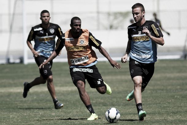 Com muitos desfalques, Botafogo se prepara para enfrentar o São Paulo