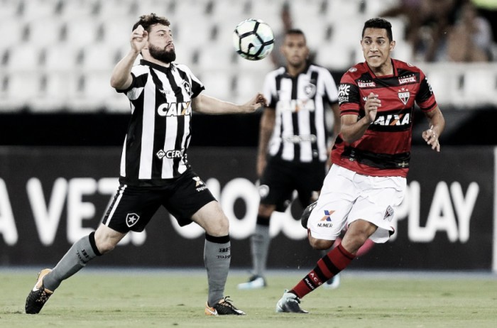 Atlético-GO segura pressão, derrota Botafogo e segue vivo na briga contra o rebaixamento