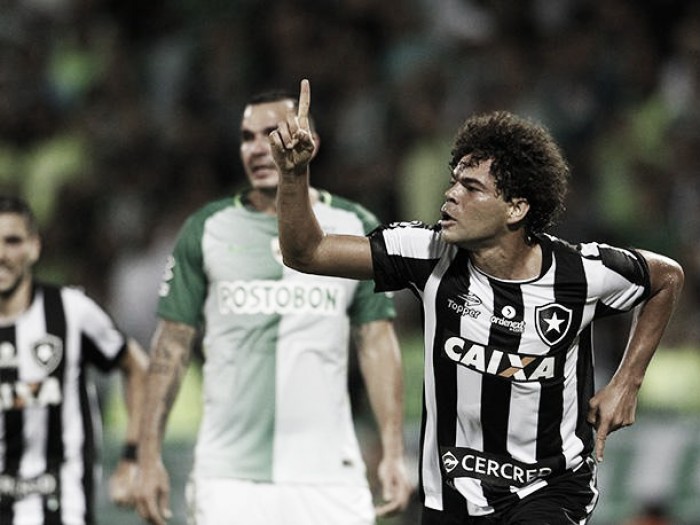 Nacional cayó ante Botafogo como local y quedó 'herido de muerte' en la Copa Libertadores