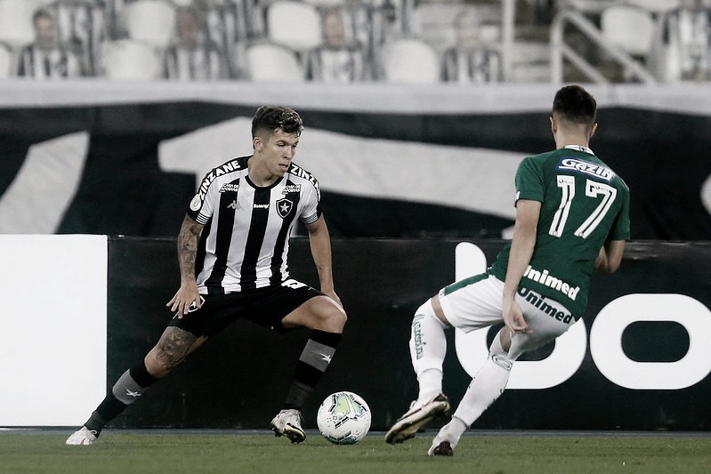 Ameaçado, Goiás recebe rebaixado Botafogo na luta para ficar na elite do Brasileirão