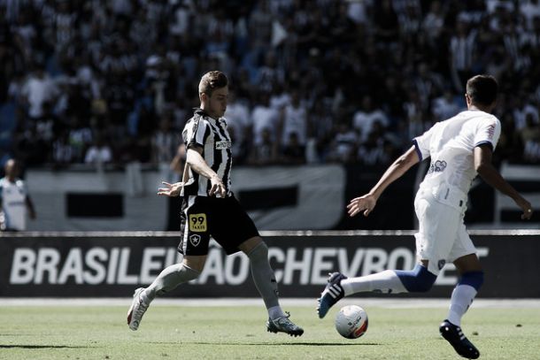 Com casa cheia, Botafogo tropeça diante do Paysandu e perde chance de liderar Série B
